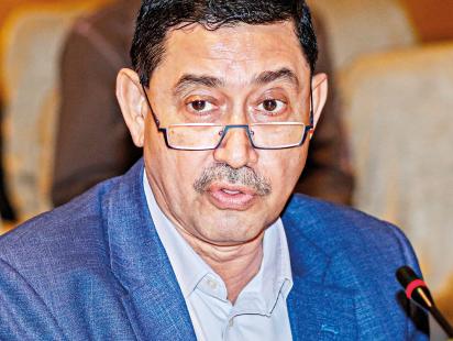 farooq-ahmed.jpg
