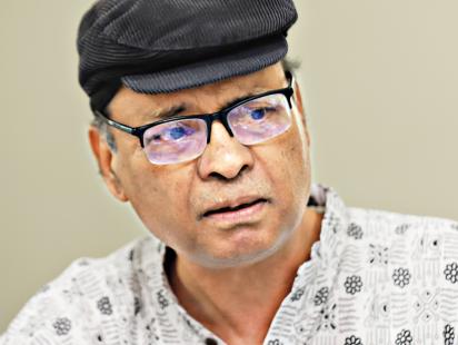 dr-mm-akash.jpg