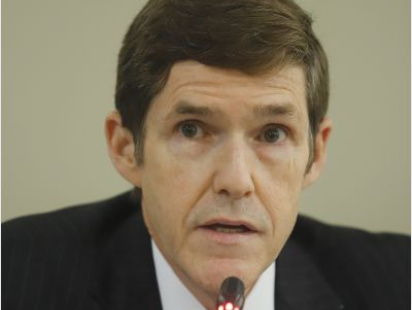 earl_r._miller.jpg