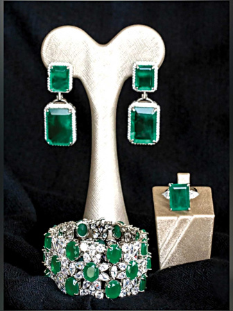 jewels4.jpg