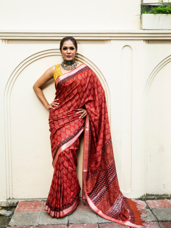 Romance of a sari: Draped in love, tradition, and nostalgia