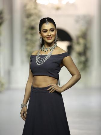 Bangladesh Wedding Couture Week 2022 (BWCW): Day three wraps up with a glamorous show