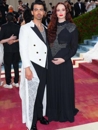 joe_jonas_and_sophie_turner_5.jpg