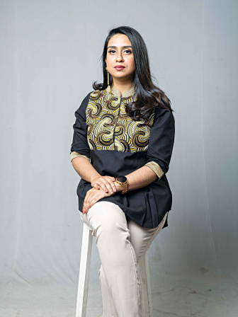 ladies1.jpg