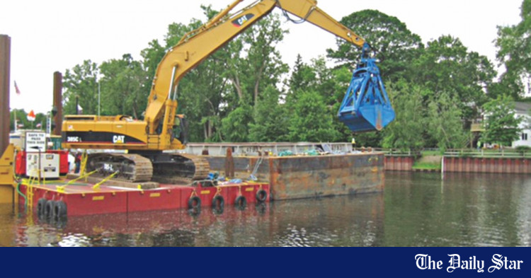 Adverse effects of river dredging on the aquatic ecosystem
