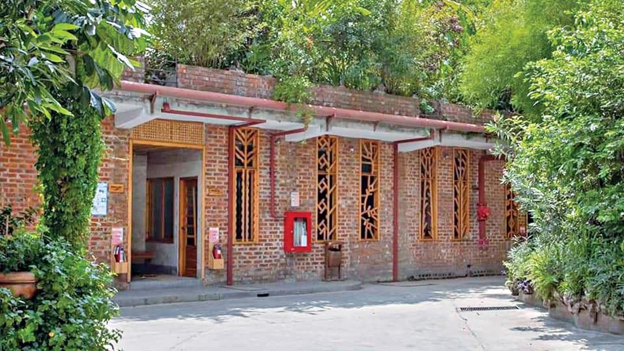 factory2.jpg